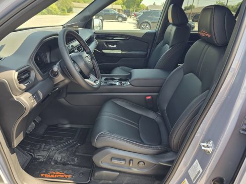 New 2026 Honda Pilot TrailSport image 14