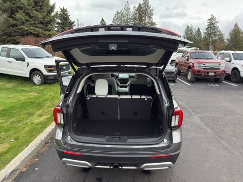 New 2026 Ford Explorer Platinum w/ LUX Leather Package image 25