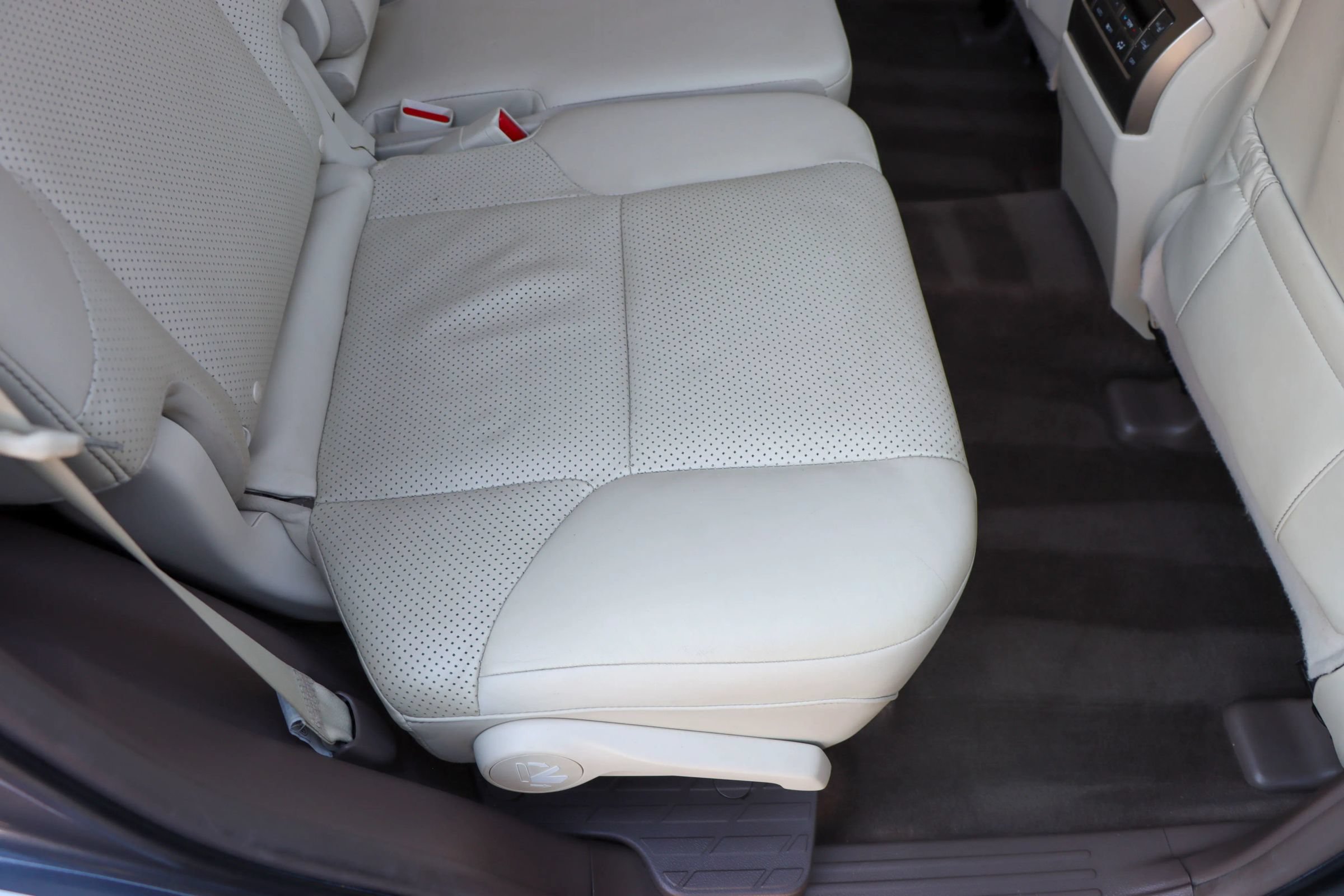 Used 2015 Lexus GX 460 Luxury AWD/4WD image 24