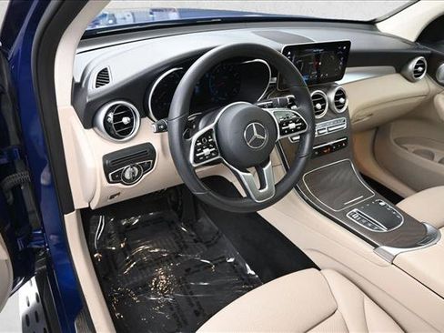 Used 2020 Mercedes-Benz GLC 300 4MATIC Coupe image 8