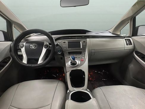 Used 2012 Toyota Prius Three FWD image 9