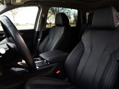 Used 2023 Acura MDX SH-AWD w/ Technology Package image 17