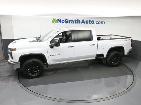 Used 2020 Chevrolet Silverado 2500 LTZ w/ LTZ Plus Package image 18