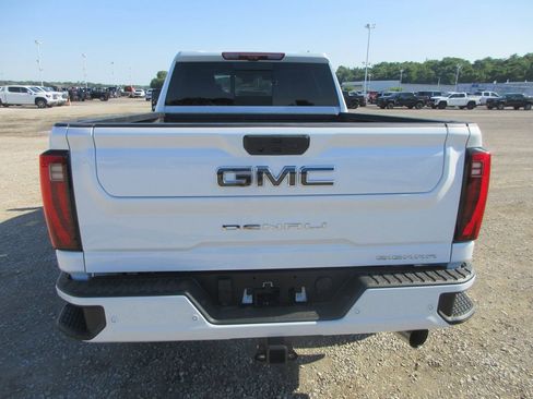 New 2026 GMC Sierra 2500 Denali Ultimate AWD/4WD image 6