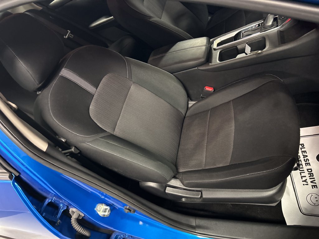 Used 2025 Nissan Sentra SV FWD image 23