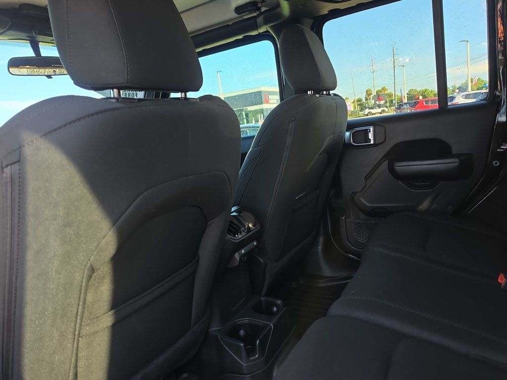 Used 2020 Jeep Wrangler Unlimited Sport S AWD/4WD image 10