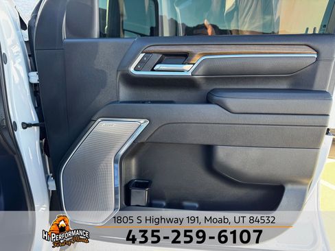 Used 2025 Chevrolet Silverado 3500 High Country w/ Technology Package image 29