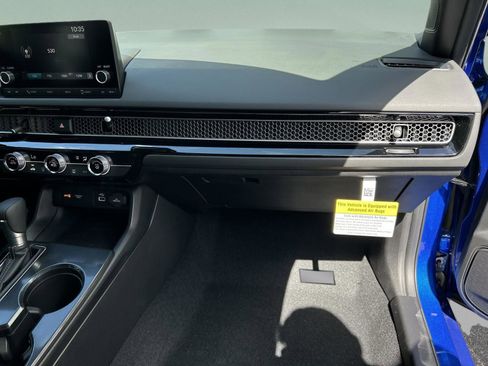 Used 2024 Honda Civic Sport image 18