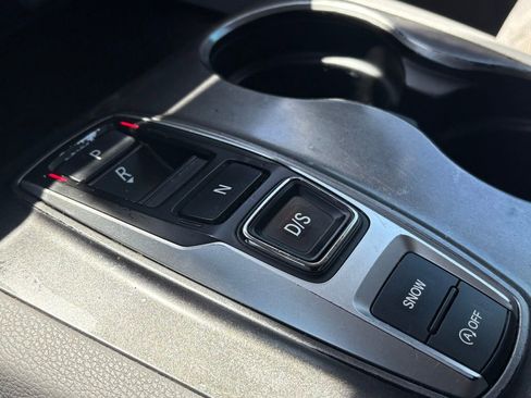 Used 2021 Honda Pilot EX image 25