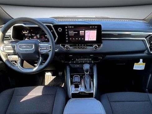 New 2026 GMC Canyon Elevation image 5