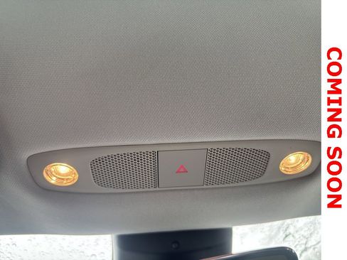 Used 2018 Tesla Model 3 Long Range image 9