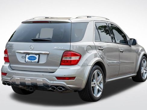 Used 2009 Mercedes-Benz ML 63 AMG 4MATIC image 6