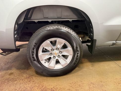 Used 2026 Chevrolet Silverado 1500 LT AWD/4WD image 88