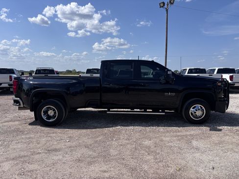 Used 2025 Chevrolet Silverado 3500 LT w/ Texas Edition AWD/4WD image 7