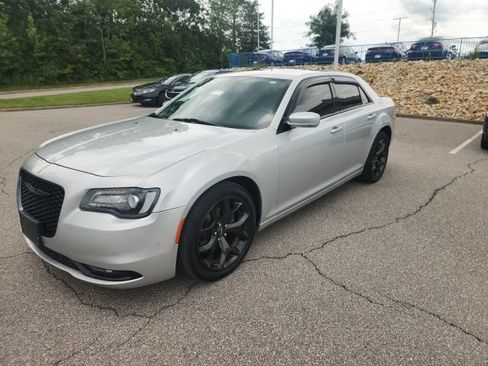 Used 2022 Chrysler 300 S RWD image 17