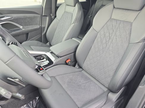 New 2025 Audi SQ5 Premium Plus image 15