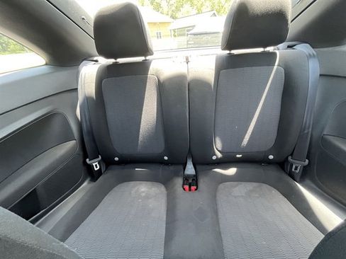 Used 2013 Volkswagen Beetle 2.5 FWD image 25