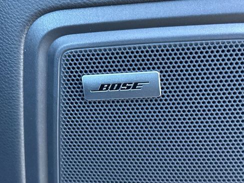 New 2026 Porsche Macan image 35