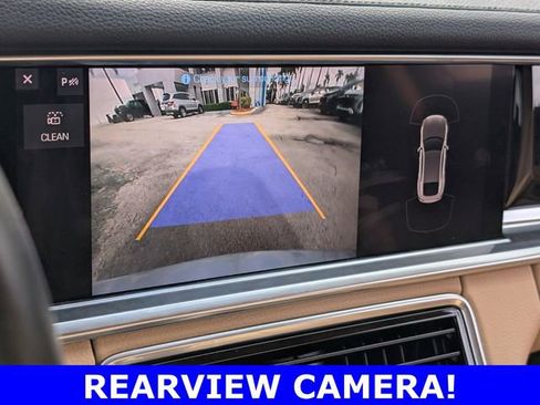 Used 2021 Porsche Panamera image 6