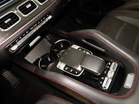 Used 2023 Mercedes-Benz GLE 53 AMG 4MATIC w/ Exterior Lighting Package image 20