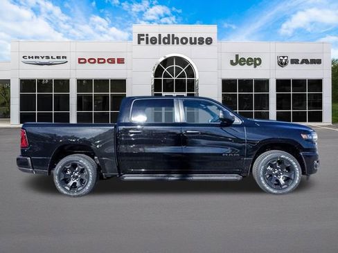New 2026 RAM 1500 Express AWD/4WD image 22