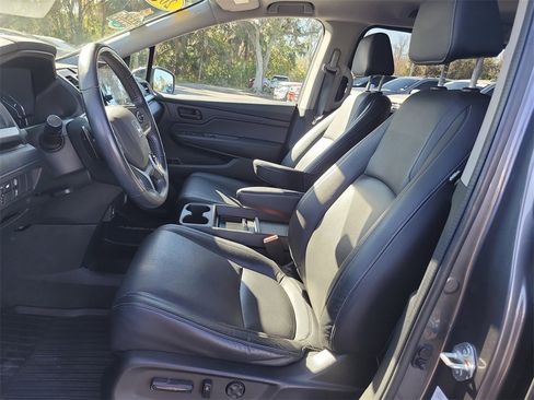 Used 2024 Honda Odyssey EX-L image 18
