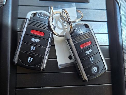 Used 2009 Acura TL w/ Technology Package FWD image 19