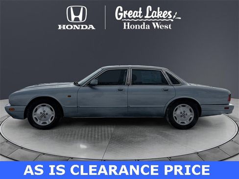 Used 1997 Jaguar XJ6 image 2