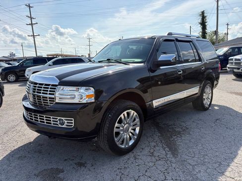 Used 2012 Lincoln Navigator 2WD image 5