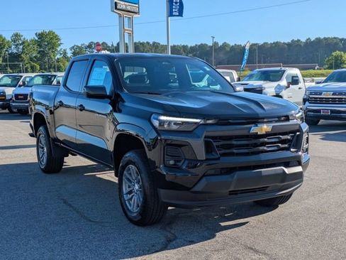 New 2026 Chevrolet Colorado LT w/ LT Convenience Package RWD image 2