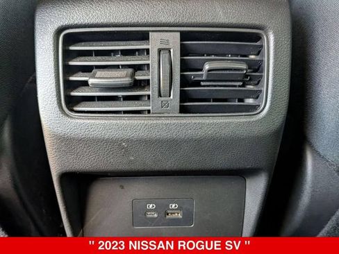 Certified 2023 Nissan Rogue SV AWD/4WD image 33
