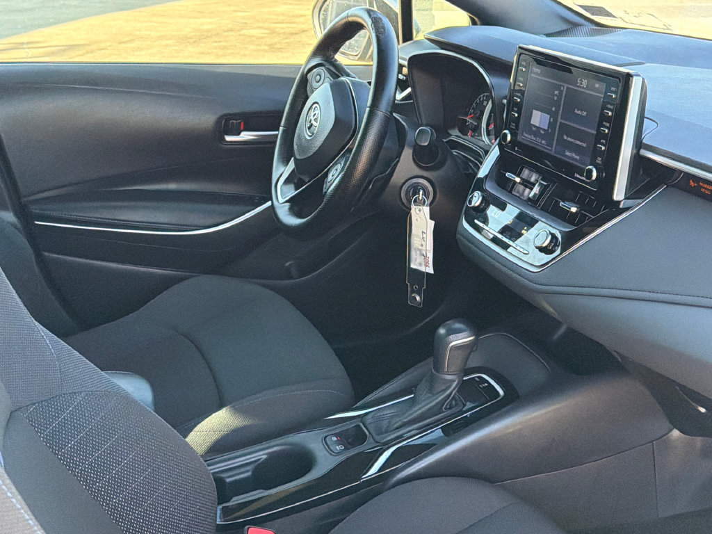 Used 2021 Toyota Corolla SE FWD image 8