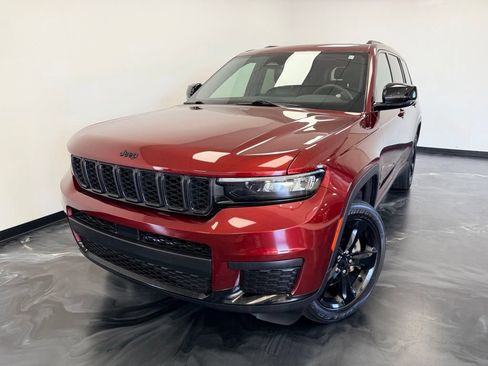 Used 2023 Jeep Grand Cherokee L Laredo AWD/4WD image 22