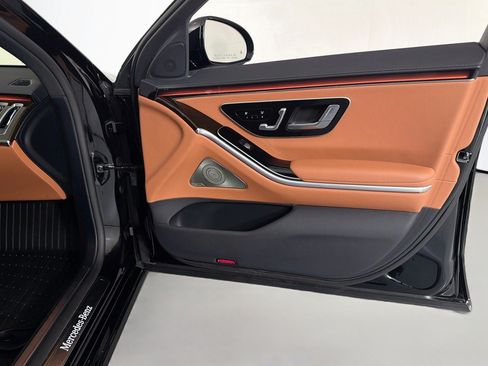 Certified 2023 Mercedes-Benz S 580 4MATIC Sedan image 26