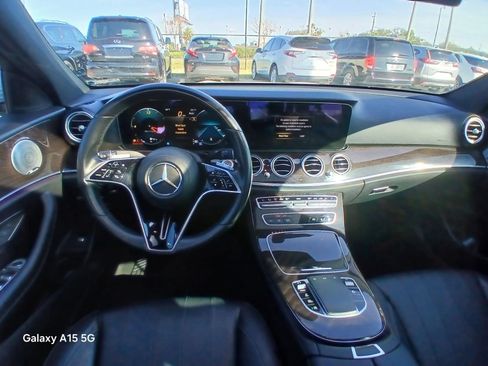 Used 2021 Mercedes-Benz E 350 Sedan w/ Premium Package image 23