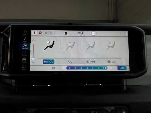 Used 2025 Jeep Wrangler Unlimited Sport AWD/4WD image 27