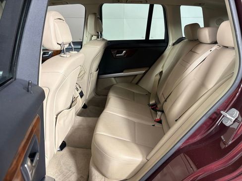 Used 2010 Mercedes-Benz GLK 350 2WD image 30