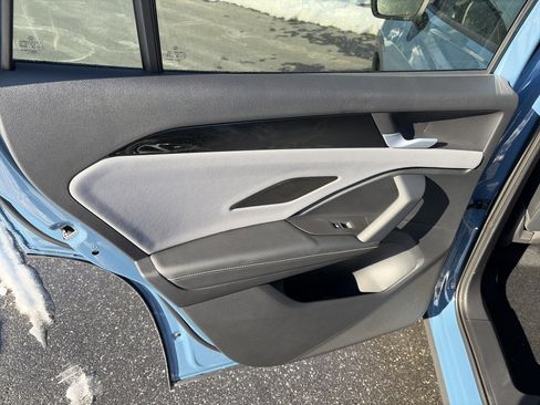 New 2026 Volkswagen Tiguan SE image 11