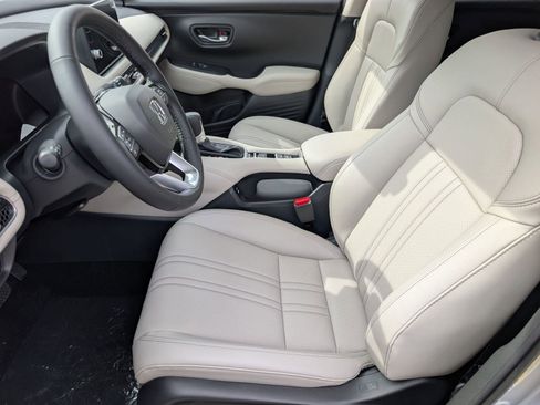 New 2026 Honda HR-V EX-L image 5