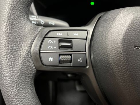 New 2026 Honda HR-V LX image 15