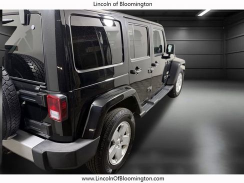 Used 2012 Jeep Wrangler Unlimited Sahara w/ Connectivity Group image 7