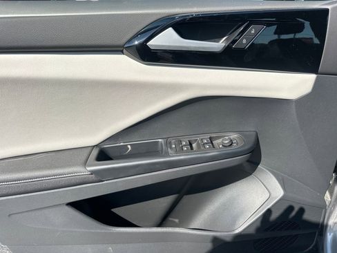 New 2026 Volkswagen Taos S AWD/4WD image 22