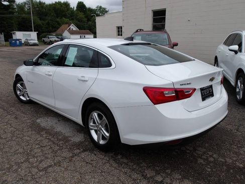Used 2021 Chevrolet Malibu LS FWD image 5