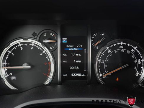 Used 2020 Toyota 4Runner TRD Off-Road Premium image 26