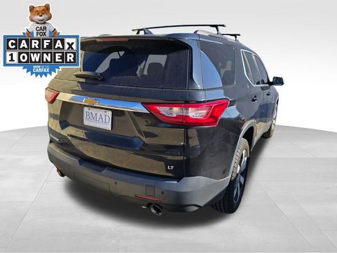 Used 2021 Chevrolet Traverse LT w/ LT Premium Package image 11
