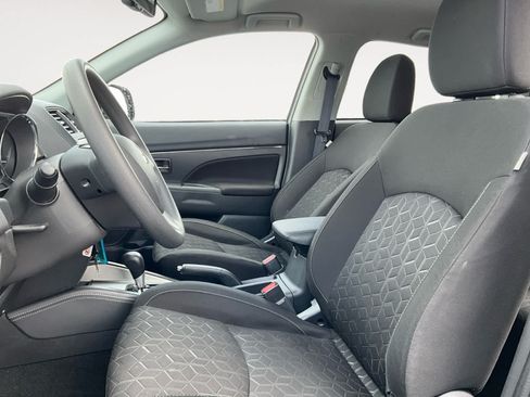 Used 2025 Mitsubishi Outlander Sport ES AWD/4WD image 10