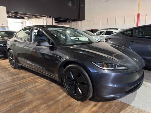 Used 2024 Tesla Model 3 Long Range RWD image 2