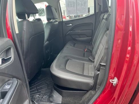 Used 2018 GMC Canyon All Terrain w/ Trailering Package AWD/4WD image 9