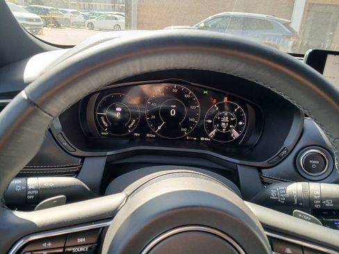 Used 2025 MAZDA CX-70 Plug-In Hybrid w/ Premium Plus image 23