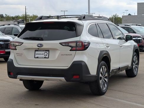 Certified 2024 Subaru Outback Limited AWD/4WD image 3